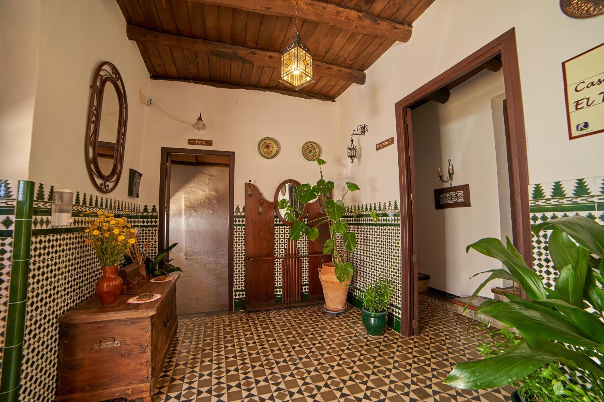 Tragaluz I Villa Фуентееридос Екстериор снимка