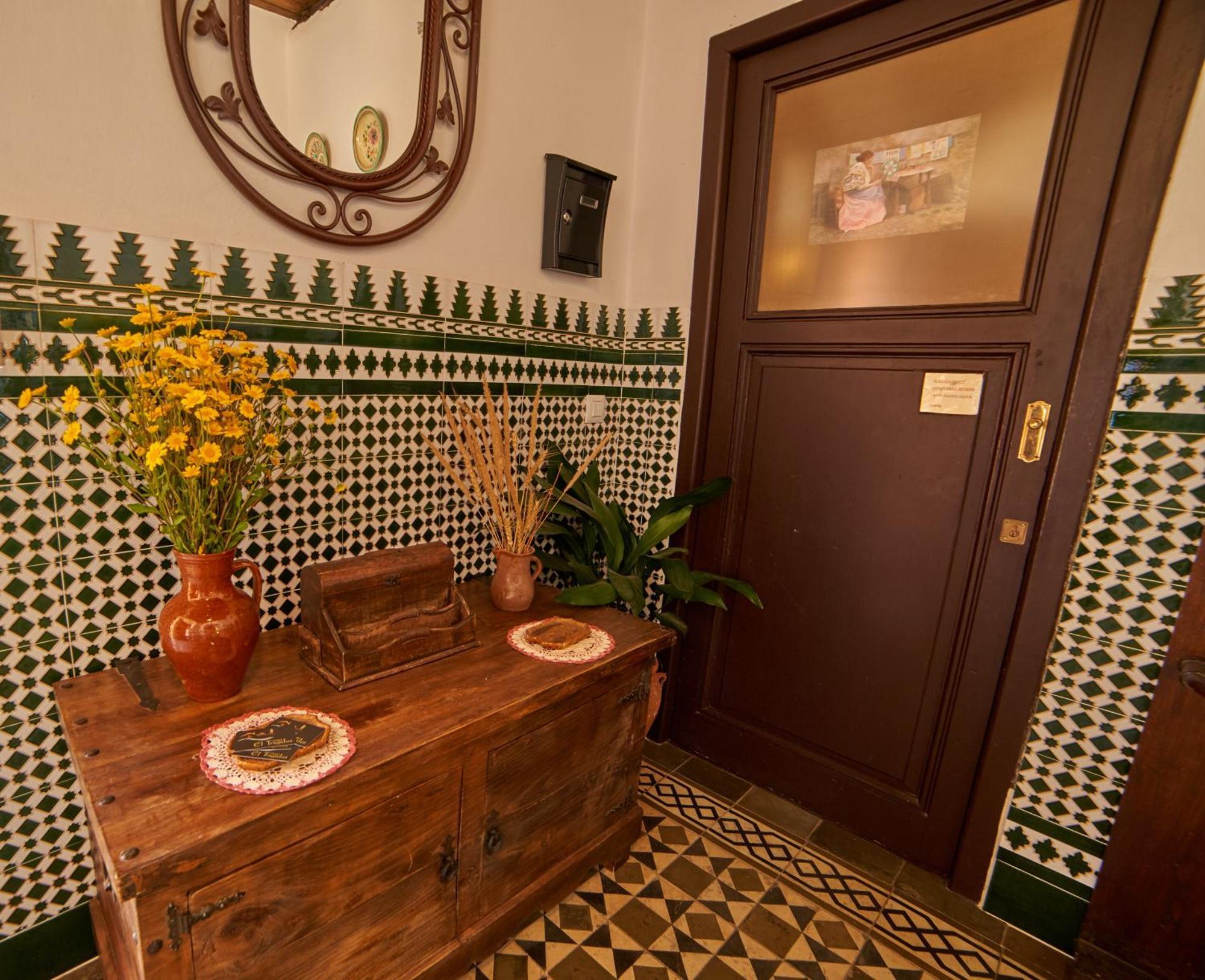 Tragaluz I Villa Фуентееридос Екстериор снимка